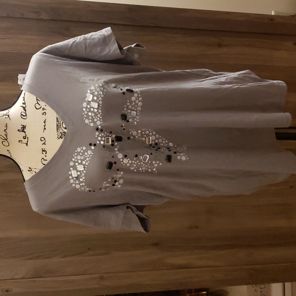 Old Navy T- Shirt, NWT